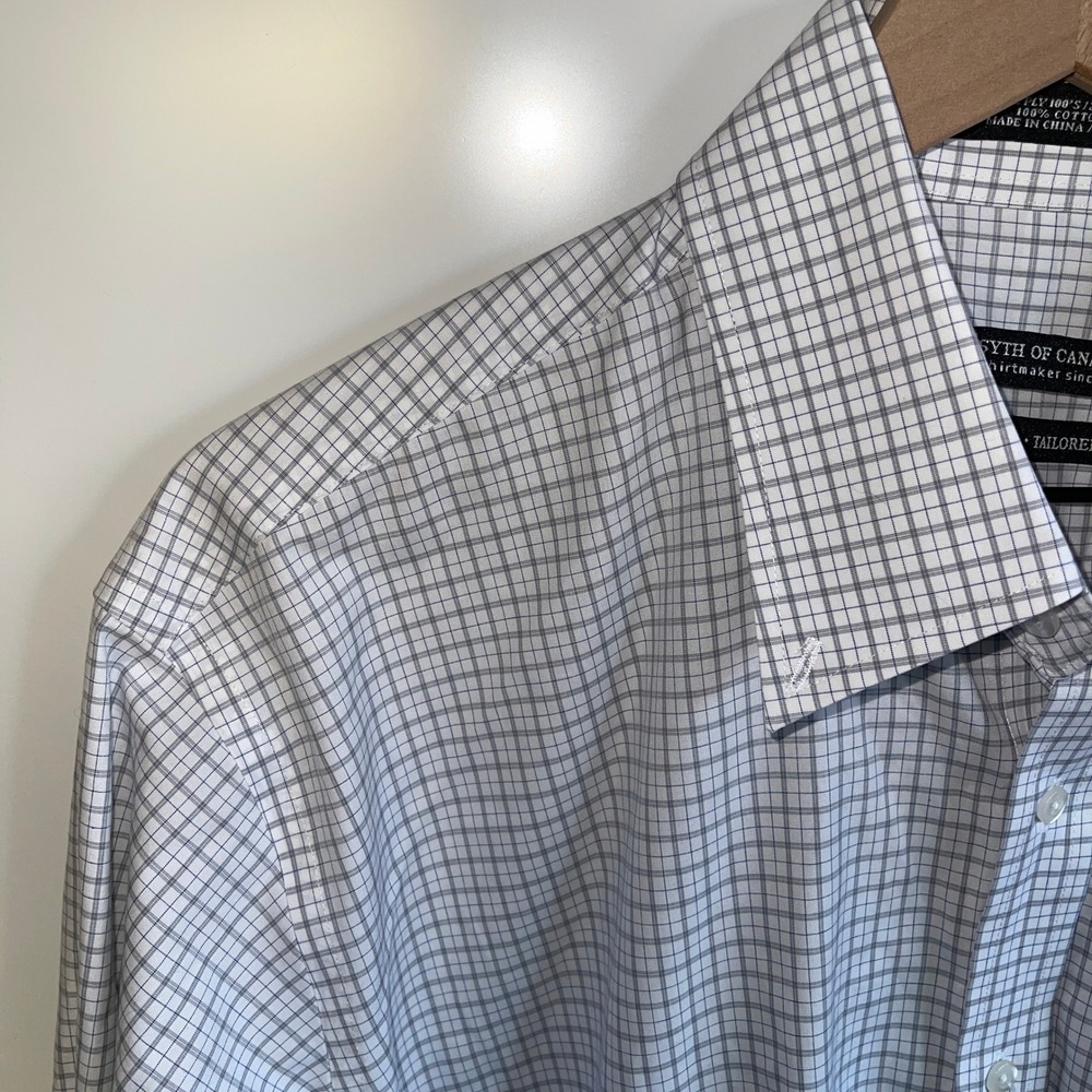 Forsyth Of Canada Mens Non Iron Tailored Fit Dress Shirt Size Large - Picture 2 of 7